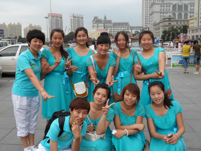 涉外培训部师生参加2011年度夏令营比赛凯旋归来