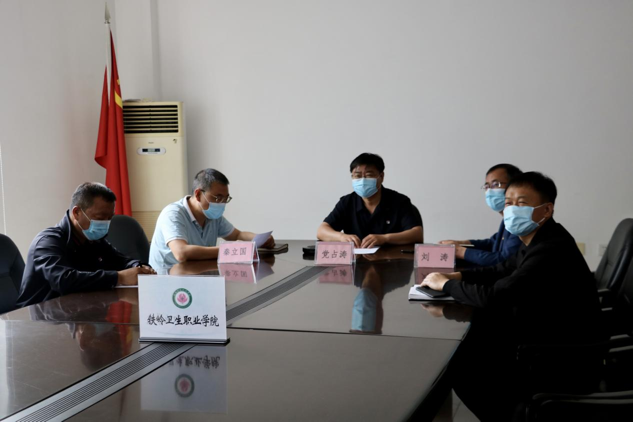 学习先进典型，弘扬榜样力量——我院举行抗疫先锋事迹宣讲会