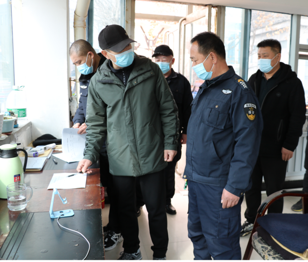 校园安全不放松 巡查巡视不懈怠